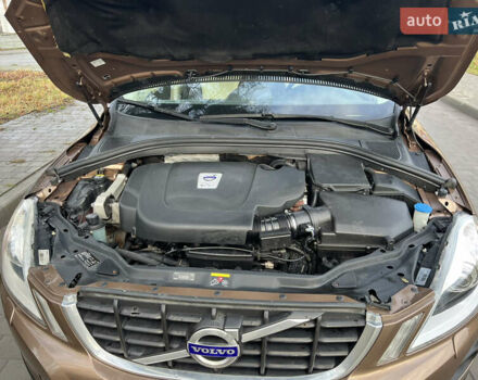 Коричневий Вольво ХС60, об'ємом двигуна 2.4 л та пробігом 275 тис. км за 14500 $, фото 34 на Automoto.ua