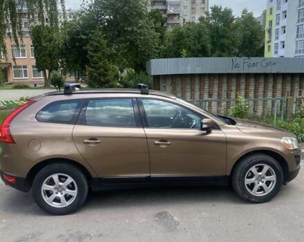 Коричневий Вольво ХС60, об'ємом двигуна 2.4 л та пробігом 325 тис. км за 13800 $, фото 7 на Automoto.ua
