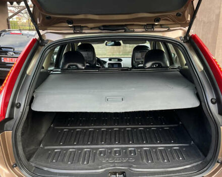 Коричневый Вольво ХС60, объемом двигателя 2.4 л и пробегом 197 тыс. км за 12777 $, фото 22 на Automoto.ua