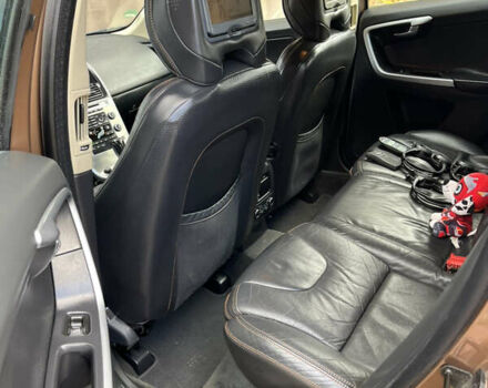 Коричневый Вольво ХС60, объемом двигателя 2.4 л и пробегом 197 тыс. км за 12777 $, фото 16 на Automoto.ua