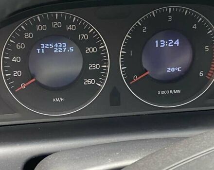 Коричневий Вольво ХС60, об'ємом двигуна 2.4 л та пробігом 325 тис. км за 13800 $, фото 12 на Automoto.ua