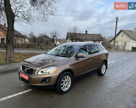 Коричневий Вольво ХС60, об'ємом двигуна 2.4 л та пробігом 275 тис. км за 14500 $, фото 9 на Automoto.ua