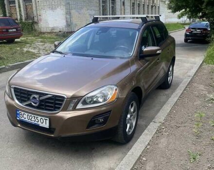 Коричневий Вольво ХС60, об'ємом двигуна 2.4 л та пробігом 325 тис. км за 13800 $, фото 2 на Automoto.ua