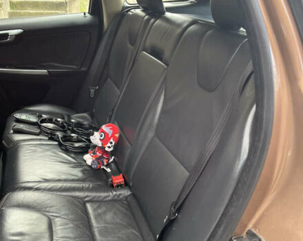 Коричневый Вольво ХС60, объемом двигателя 2.4 л и пробегом 197 тыс. км за 12777 $, фото 21 на Automoto.ua