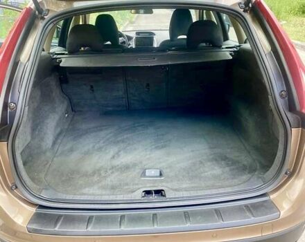 Коричневий Вольво ХС60, об'ємом двигуна 2.4 л та пробігом 325 тис. км за 10999 $, фото 11 на Automoto.ua