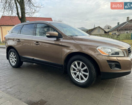 Коричневий Вольво ХС60, об'ємом двигуна 2.4 л та пробігом 275 тис. км за 14500 $, фото 18 на Automoto.ua