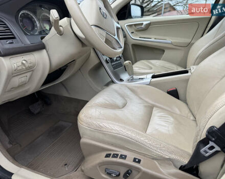 Коричневий Вольво ХС60, об'ємом двигуна 2.95 л та пробігом 196 тис. км за 12500 $, фото 2 на Automoto.ua