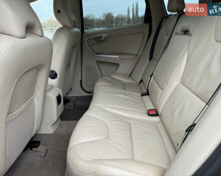 Коричневий Вольво ХС60, об'ємом двигуна 2.95 л та пробігом 196 тис. км за 12500 $, фото 1 на Automoto.ua