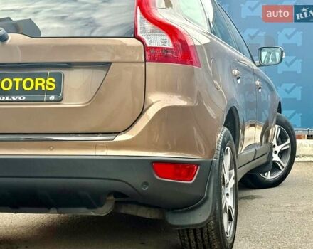 Вольво ХС60 2012 в Киеве на Automoto.ua Коричневый Вольво ХС60, объемом двигателя 2.4 л и пробегом 139 тыс. км за 15200 $, фото 15 на Automoto.ua