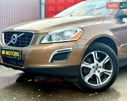 Вольво ХС60 2012 в Киеве на Automoto.ua Коричневый Вольво ХС60, объемом двигателя 2.4 л и пробегом 139 тыс. км за 15200 $, фото 11 на Automoto.ua