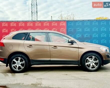 Вольво ХС60 2012 в Киеве на Automoto.ua Коричневый Вольво ХС60, объемом двигателя 2.4 л и пробегом 139 тыс. км за 15200 $, фото 20 на Automoto.ua