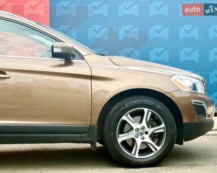 Вольво ХС60 2012 в Киеве на Automoto.ua Коричневый Вольво ХС60, объемом двигателя 2.4 л и пробегом 139 тыс. км за 15200 $, фото 23 на Automoto.ua