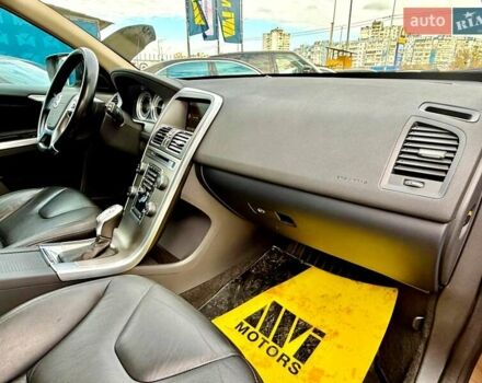 Вольво ХС60 2012 в Киеве на Automoto.ua Коричневый Вольво ХС60, объемом двигателя 2.4 л и пробегом 139 тыс. км за 15200 $, фото 62 на Automoto.ua