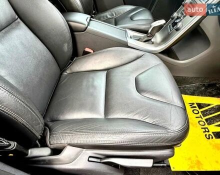 Вольво ХС60 2012 в Киеве на Automoto.ua Коричневый Вольво ХС60, объемом двигателя 2.4 л и пробегом 139 тыс. км за 15200 $, фото 59 на Automoto.ua