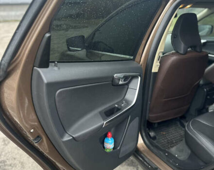 Коричневый Вольво ХС60, объемом двигателя 2.4 л и пробегом 302 тыс. км за 12900 $, фото 23 на Automoto.ua