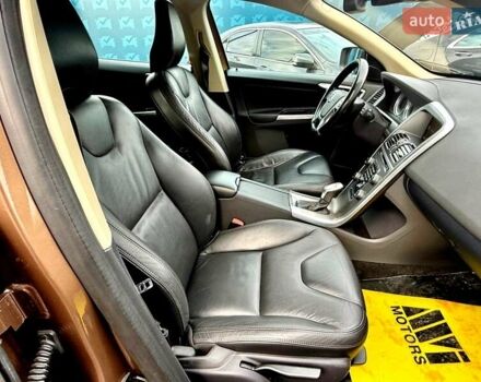 Вольво ХС60 2012 в Киеве на Automoto.ua Коричневый Вольво ХС60, объемом двигателя 2.4 л и пробегом 139 тыс. км за 15200 $, фото 58 на Automoto.ua