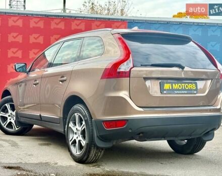 Вольво ХС60 2012 в Киеве на Automoto.ua Коричневый Вольво ХС60, объемом двигателя 2.4 л и пробегом 139 тыс. км за 15200 $, фото 2 на Automoto.ua