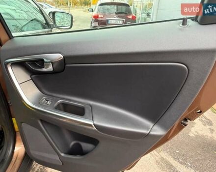 Вольво ХС60 2012 в Киеве на Automoto.ua Коричневый Вольво ХС60, объемом двигателя 2.4 л и пробегом 139 тыс. км за 15200 $, фото 53 на Automoto.ua