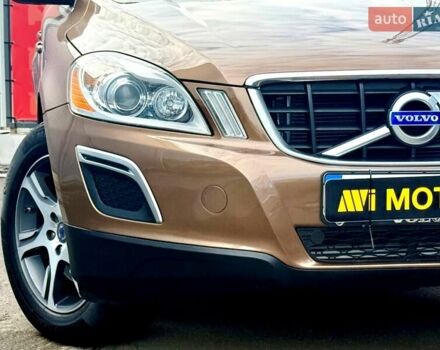 Вольво ХС60 2012 в Киеве на Automoto.ua Коричневый Вольво ХС60, объемом двигателя 2.4 л и пробегом 139 тыс. км за 15200 $, фото 12 на Automoto.ua