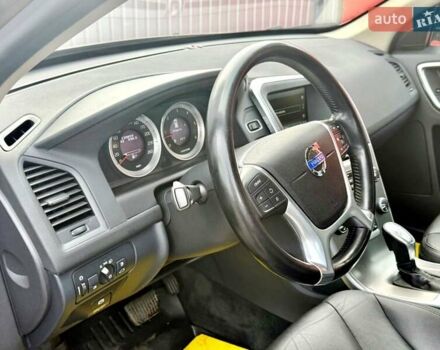 Вольво ХС60 2012 в Киеве на Automoto.ua Коричневый Вольво ХС60, объемом двигателя 2.4 л и пробегом 139 тыс. км за 15200 $, фото 40 на Automoto.ua