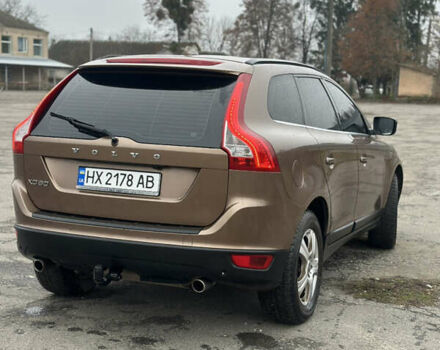 Коричневый Вольво ХС60, объемом двигателя 2.4 л и пробегом 302 тыс. км за 12900 $, фото 16 на Automoto.ua