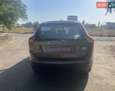 Коричневий Вольво ХС60, об'ємом двигуна 2.4 л та пробігом 285 тис. км за 13500 $, фото 12 на Automoto.ua