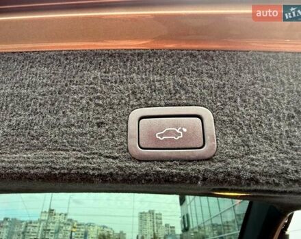 Вольво ХС60 2012 в Киеве на Automoto.ua Коричневый Вольво ХС60, объемом двигателя 2.4 л и пробегом 139 тыс. км за 15200 $, фото 44 на Automoto.ua