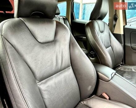 Вольво ХС60 2012 в Киеве на Automoto.ua Коричневый Вольво ХС60, объемом двигателя 2.4 л и пробегом 139 тыс. км за 15200 $, фото 60 на Automoto.ua