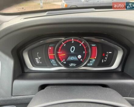 Коричневый Вольво ХС60, объемом двигателя 2.4 л и пробегом 287 тыс. км за 18000 $, фото 2 на Automoto.ua