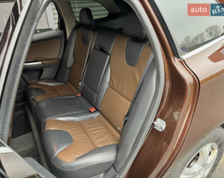 Коричневый Вольво ХС60, объемом двигателя 2.4 л и пробегом 287 тыс. км за 16500 $, фото 9 на Automoto.ua