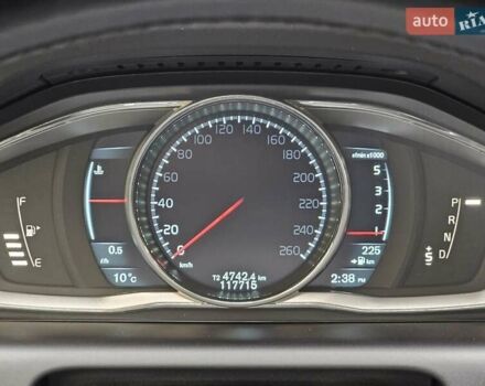 Вольво ХС60 2013 у Києві на Automoto.ua Коричневий Вольво ХС60, об'ємом двигуна 2.4 л та пробігом 117 тис. км за 21999 $, фото 40 на Automoto.ua