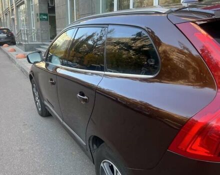 Коричневый Вольво ХС60, объемом двигателя 2.4 л и пробегом 287 тыс. км за 18000 $, фото 3 на Automoto.ua