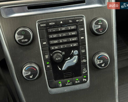 Коричневый Вольво ХС60, объемом двигателя 2.4 л и пробегом 287 тыс. км за 16500 $, фото 18 на Automoto.ua