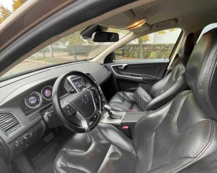 Вольво ХС60 2013 у Києві на Automoto.ua Коричневий Вольво ХС60, об'ємом двигуна 2.4 л та пробігом 262 тис. км за 18642 $, фото 1 на Automoto.ua