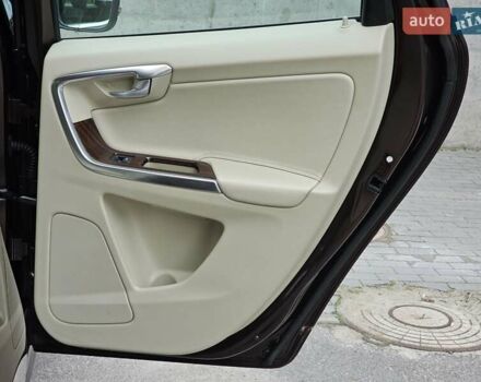 Вольво ХС60 2013 у Києві на Automoto.ua Коричневий Вольво ХС60, об'ємом двигуна 2.4 л та пробігом 117 тис. км за 21999 $, фото 58 на Automoto.ua