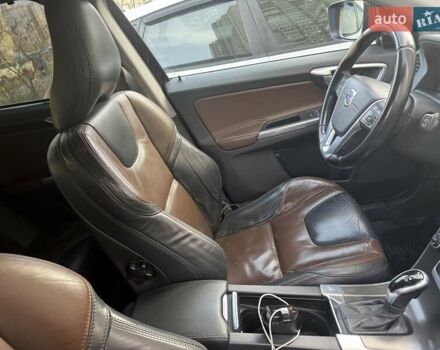 Коричневый Вольво ХС60, объемом двигателя 2.4 л и пробегом 287 тыс. км за 18000 $, фото 10 на Automoto.ua