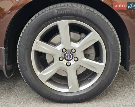 Вольво ХС60 2013 у Києві на Automoto.ua Коричневий Вольво ХС60, об'ємом двигуна 2.4 л та пробігом 117 тис. км за 21999 $, фото 14 на Automoto.ua