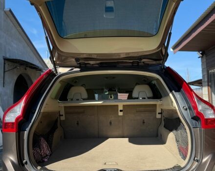 Коричневий Вольво ХС60, об'ємом двигуна 2.4 л та пробігом 310 тис. км за 18000 $, фото 17 на Automoto.ua