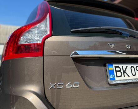 Коричневий Вольво ХС60, об'ємом двигуна 2.4 л та пробігом 310 тис. км за 18000 $, фото 16 на Automoto.ua