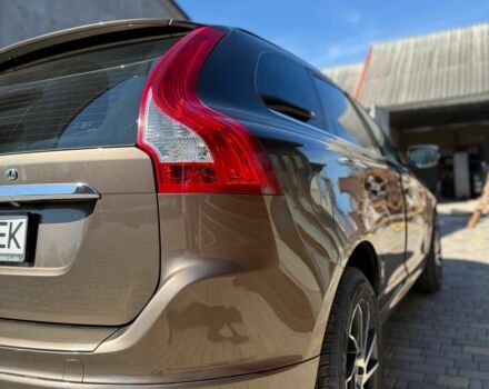 Коричневий Вольво ХС60, об'ємом двигуна 2.4 л та пробігом 310 тис. км за 18000 $, фото 15 на Automoto.ua