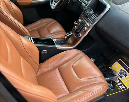 Коричневый Вольво ХС60, объемом двигателя 2.4 л и пробегом 156 тыс. км за 22000 $, фото 7 на Automoto.ua