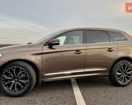 Коричневый Вольво ХС60, объемом двигателя 2.95 л и пробегом 207 тыс. км за 16000 $, фото 1 на Automoto.ua