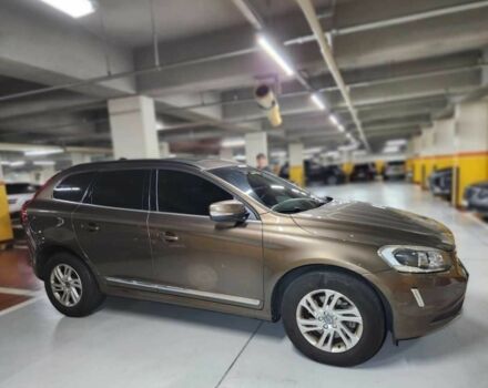 Коричневый Вольво ХС60, объемом двигателя 2 л и пробегом 96 тыс. км за 8095 $, фото 4 на Automoto.ua