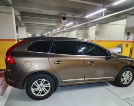 Коричневый Вольво ХС60, объемом двигателя 2 л и пробегом 96 тыс. км за 8095 $, фото 5 на Automoto.ua