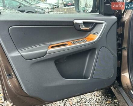 Коричневый Вольво ХС60, объемом двигателя 2.4 л и пробегом 257 тыс. км за 23900 $, фото 10 на Automoto.ua