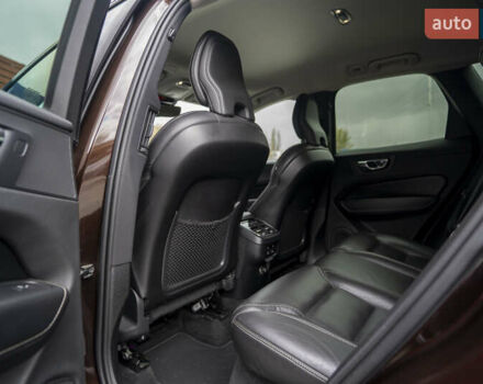 Коричневий Вольво ХС60, об'ємом двигуна 1.97 л та пробігом 200 тис. км за 31990 $, фото 31 на Automoto.ua