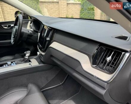 Коричневый Вольво ХС60, объемом двигателя 1.97 л и пробегом 84 тыс. км за 42000 $, фото 29 на Automoto.ua