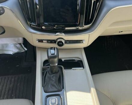 Коричневый Вольво ХС60, объемом двигателя 1.97 л и пробегом 87 тыс. км за 20200 $, фото 20 на Automoto.ua