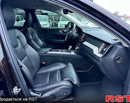 Коричневый Вольво ХС60, объемом двигателя 2 л и пробегом 74 тыс. км за 39900 $, фото 11 на Automoto.ua