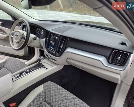 Коричневый Вольво ХС60, объемом двигателя 2 л и пробегом 185 тыс. км за 29199 $, фото 33 на Automoto.ua